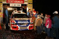 Rallye Český Krumlov: Slavnostní vyhlášení výsledků - vítězná posádka Kresta / Gross